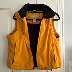 L.L. Bean women’s size L petite vintage fleece lined vest